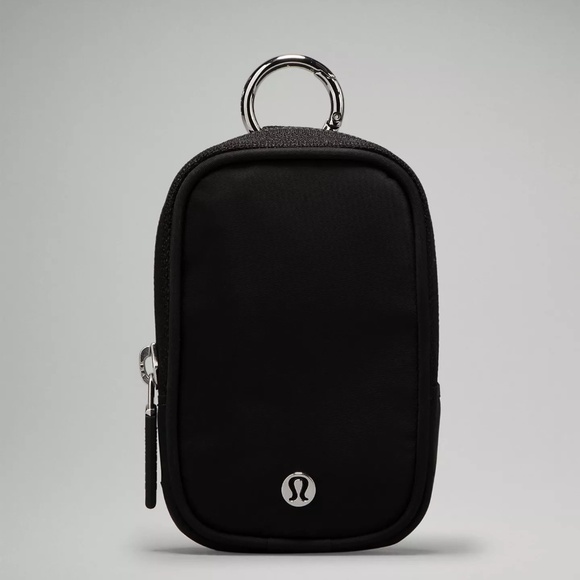 LULULEMON CLIPPABLE NANO POUCH BLACK - Picture 1 of 8